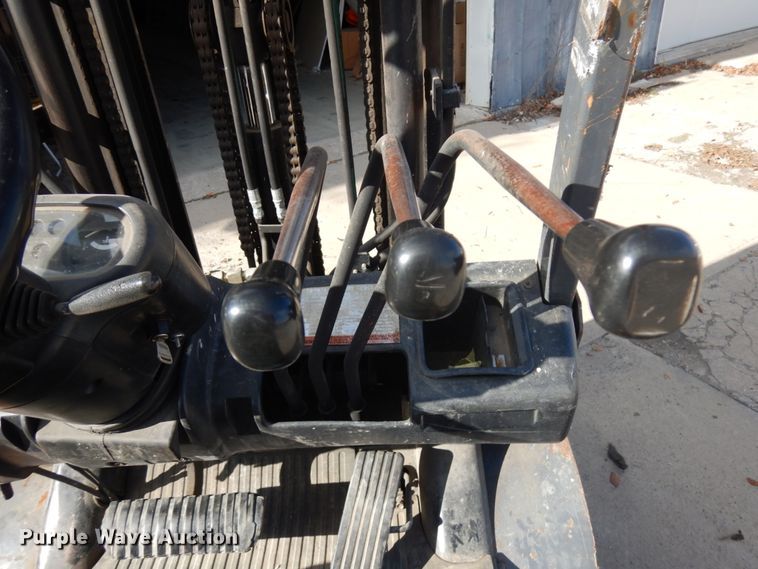 image for item IO9521 Toyota 42-6FGCU25  forklift