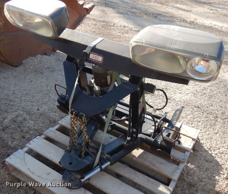 image for item IO9535 Western  Truck plow mount