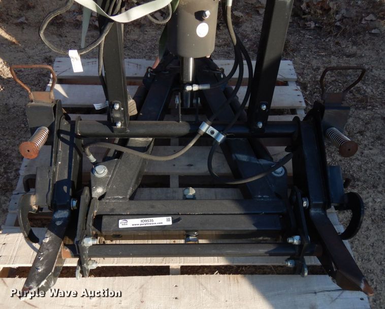 image for item IO9535 Western  Truck plow mount