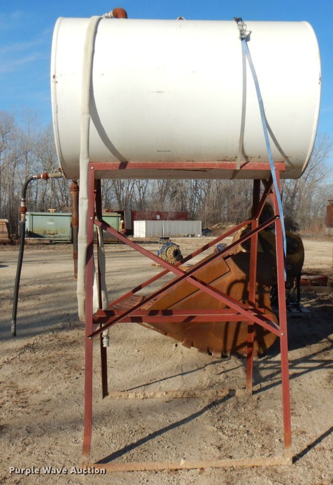 image for item IO9537 Fuel tank