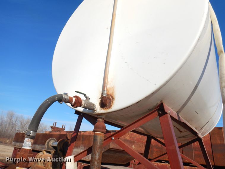 image for item IO9537 Fuel tank