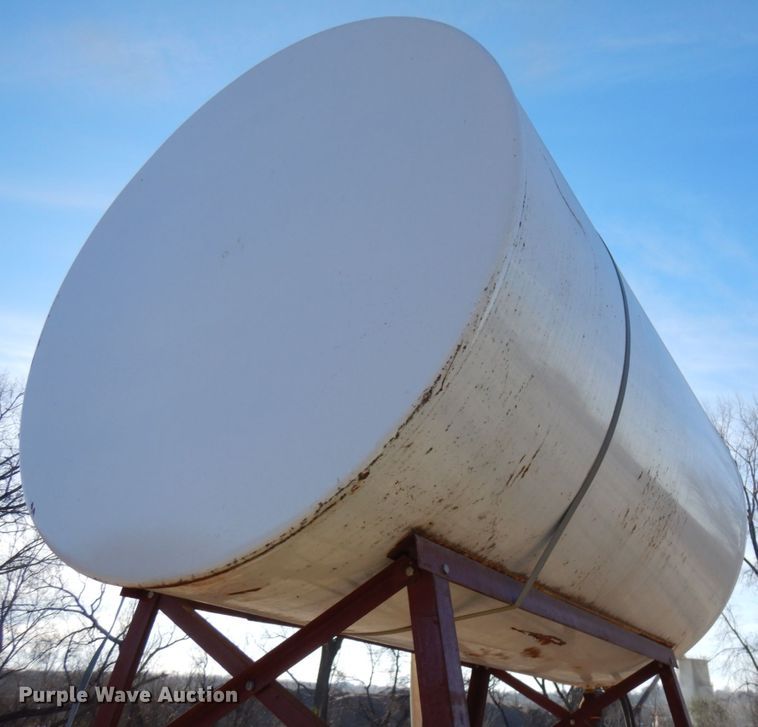 image for item IO9537 Fuel tank