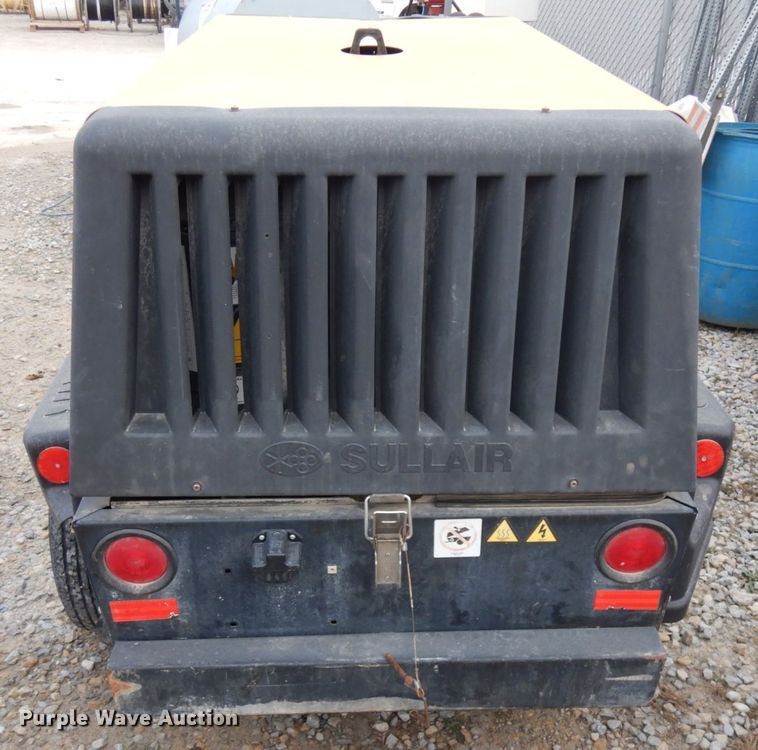 image for item IO9544 Sullair 185DPQ CA3  air compressor