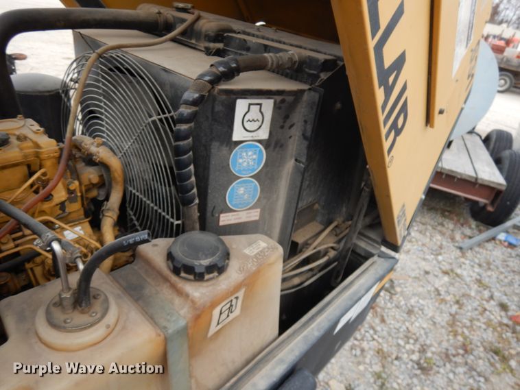 image for item IO9544 Sullair 185DPQ CA3  air compressor