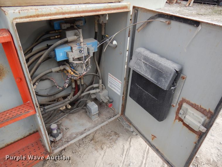 image for item IO9545 Skyjack SJ8831  scissor lift