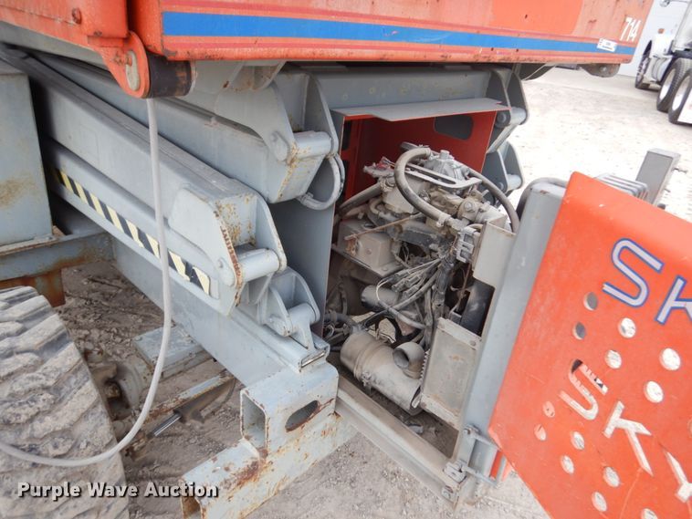 image for item IO9545 Skyjack SJ8831  scissor lift