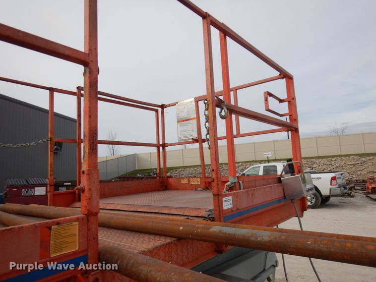 image for item IO9545 Skyjack SJ8831  scissor lift