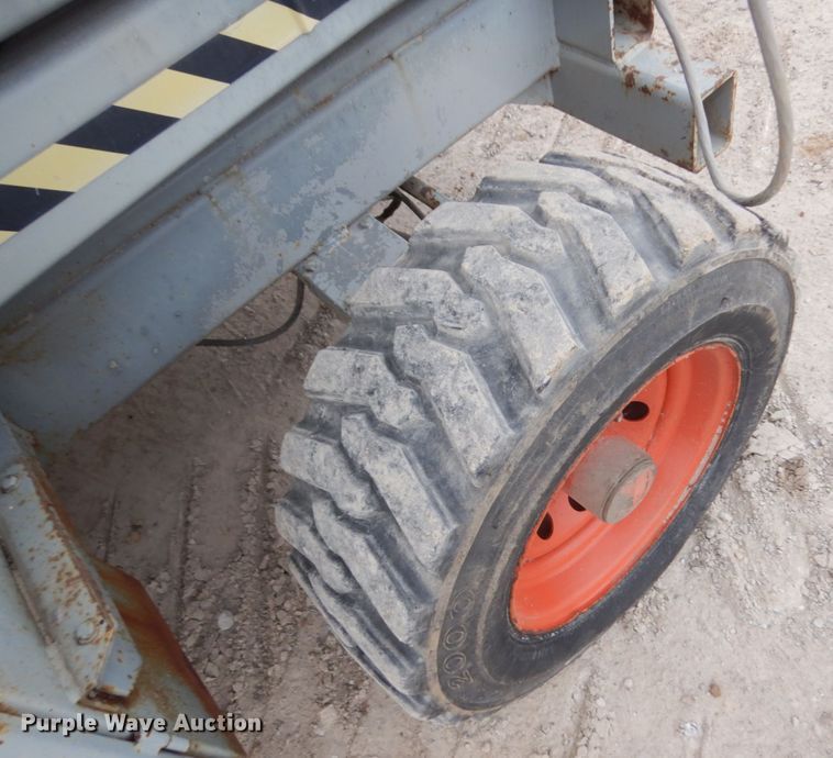 image for item IO9545 Skyjack SJ8831  scissor lift