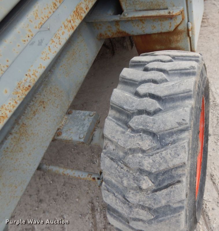 image for item IO9545 Skyjack SJ8831  scissor lift