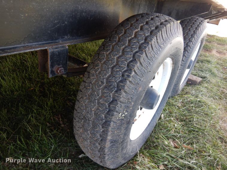 image for item IO9555 2004 Damon 38FK  camper