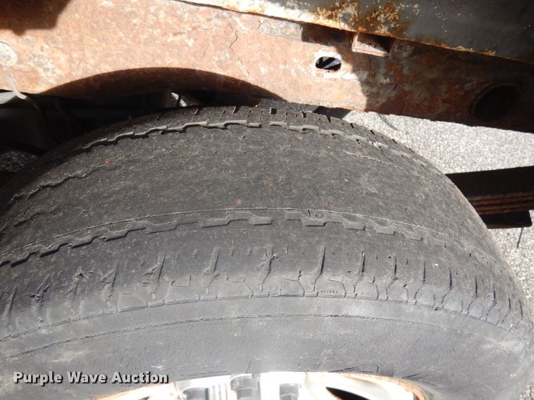 image for item IO9611 2005 Chevrolet Silverado 1500  pickup truck