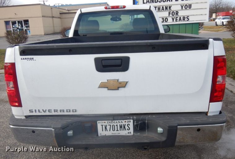 image for item IO9613 2008 Chevrolet Silverado 1500  pickup truck