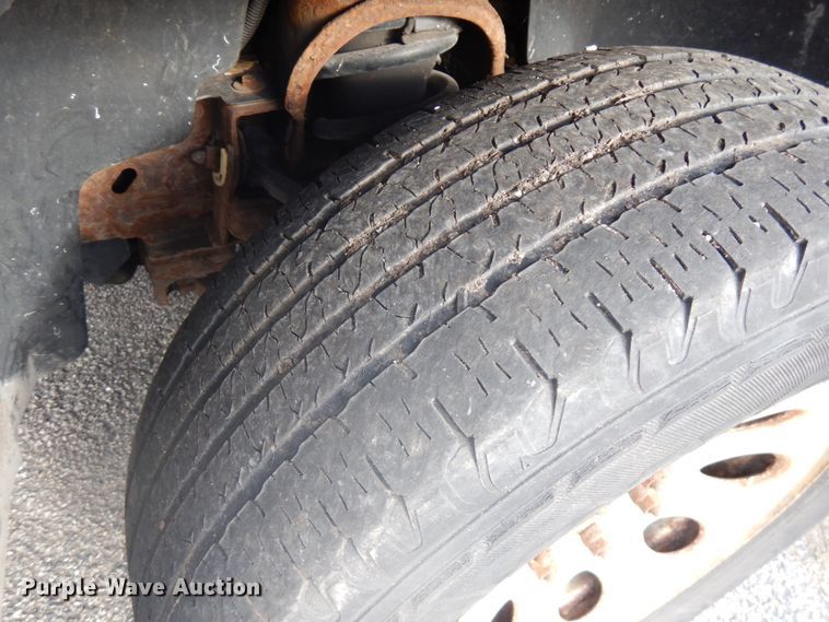 image for item IO9613 2008 Chevrolet Silverado 1500  pickup truck