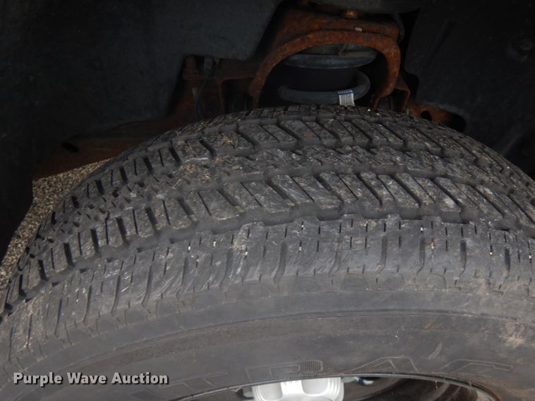 image for item IO9613 2008 Chevrolet Silverado 1500  pickup truck