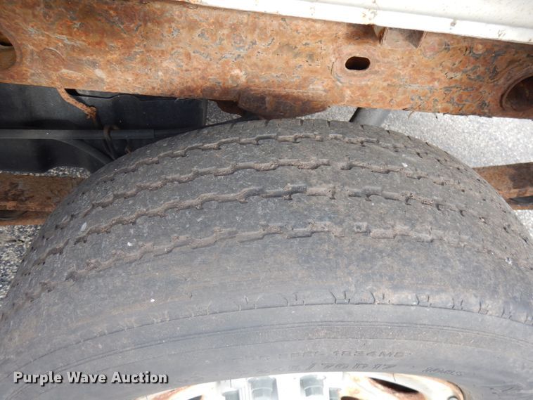 image for item IO9613 2008 Chevrolet Silverado 1500  pickup truck