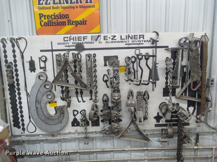 image for item IQ9749 Chief EZ-Liner  body & frame alignment system