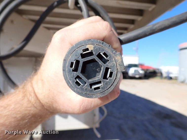 image for item IS9246 1995 Cherokee Industries  enclosed cargo trailer