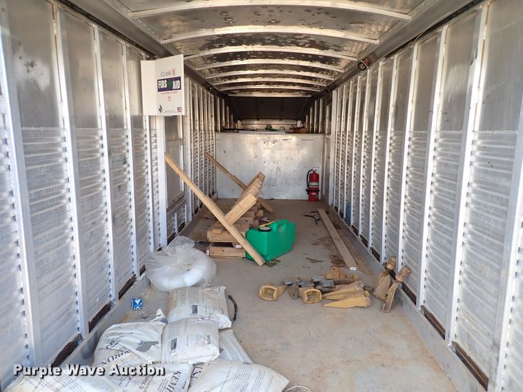 image for item IS9246 1995 Cherokee Industries  enclosed cargo trailer