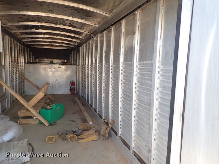 image for item IS9246 1995 Cherokee Industries  enclosed cargo trailer