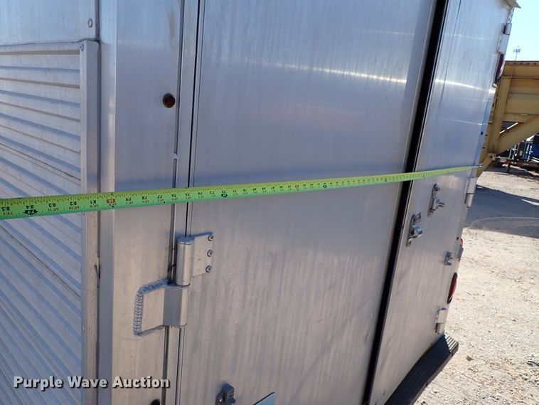 image for item IS9246 1995 Cherokee Industries  enclosed cargo trailer