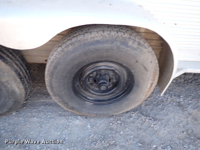 image for item IS9246 1995 Cherokee Industries  enclosed cargo trailer