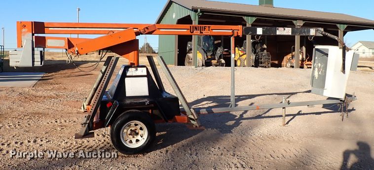 image for item IS9299 1997 Unilift 538  boom lift