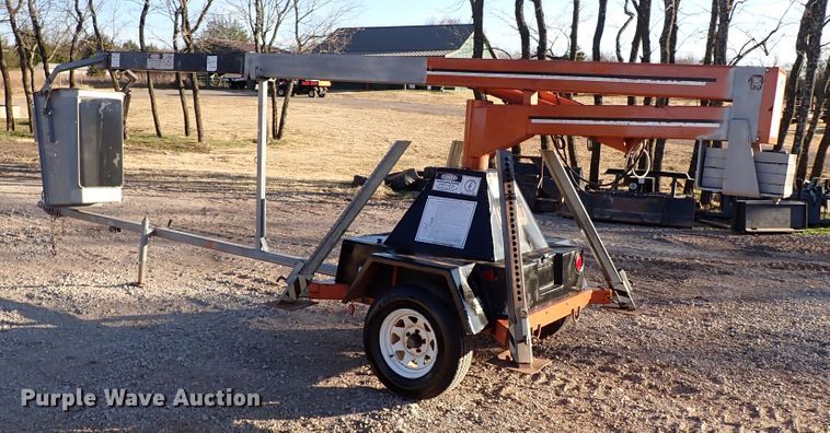 image for item IS9299 1997 Unilift 538  boom lift