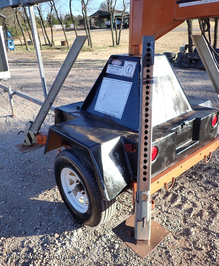 image for item IS9299 1997 Unilift 538  boom lift