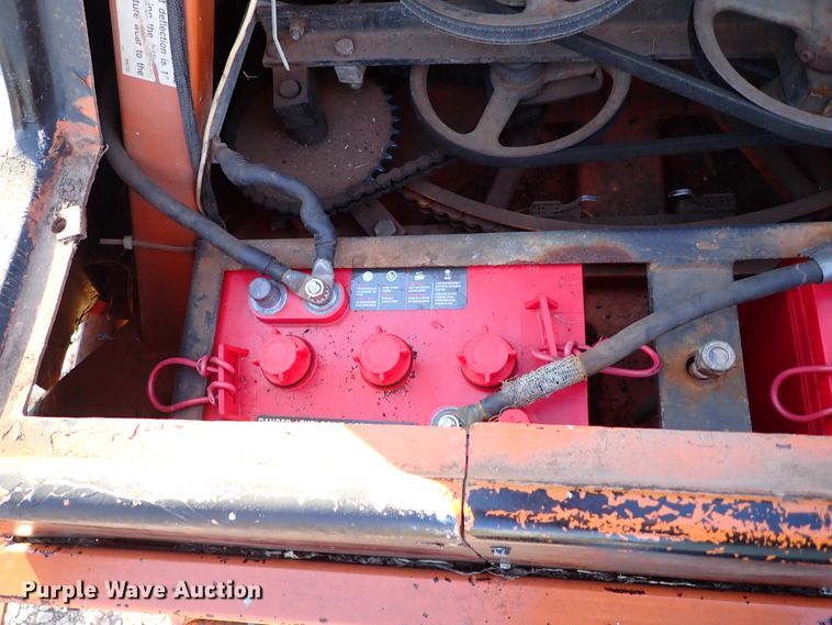 image for item IS9299 1997 Unilift 538  boom lift