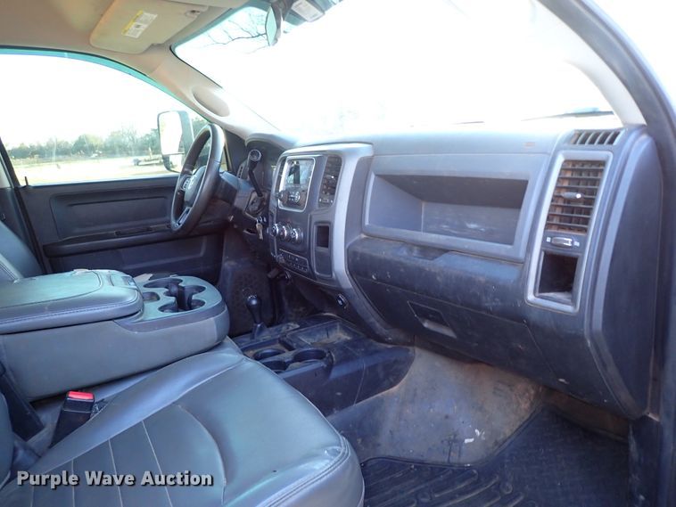 image for item IS9301 2013 Dodge Ram 4500  Crew Cab flatbed truck