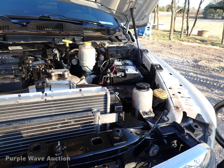 image for item IS9301 2013 Dodge Ram 4500  Crew Cab flatbed truck