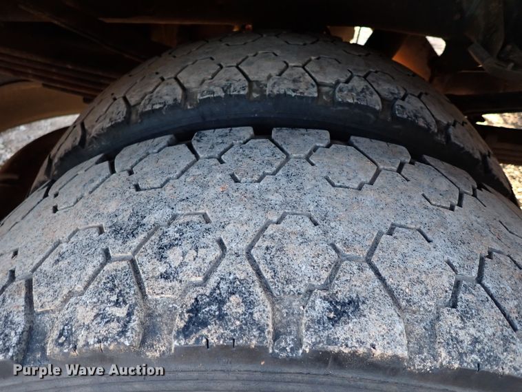 image for item IS9301 2013 Dodge Ram 4500  Crew Cab flatbed truck