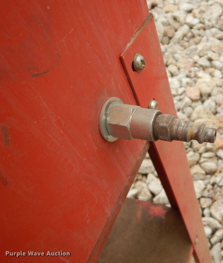 image for item IU9753 Clarke SB9007  sandblast cabinet