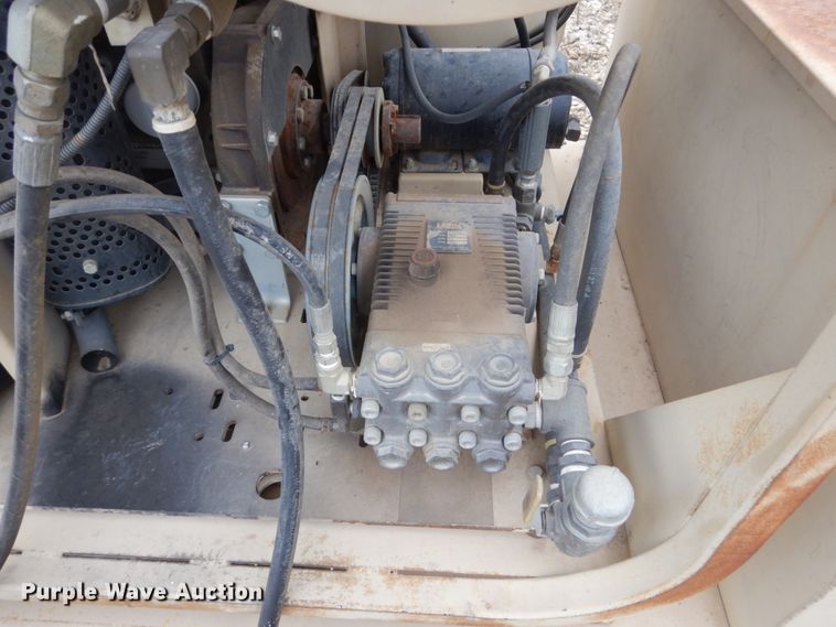 image for item IU9757 Landa  pressure washer