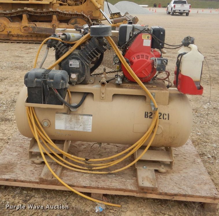 image for item IU9762 Ingersoll Rand  air compressor