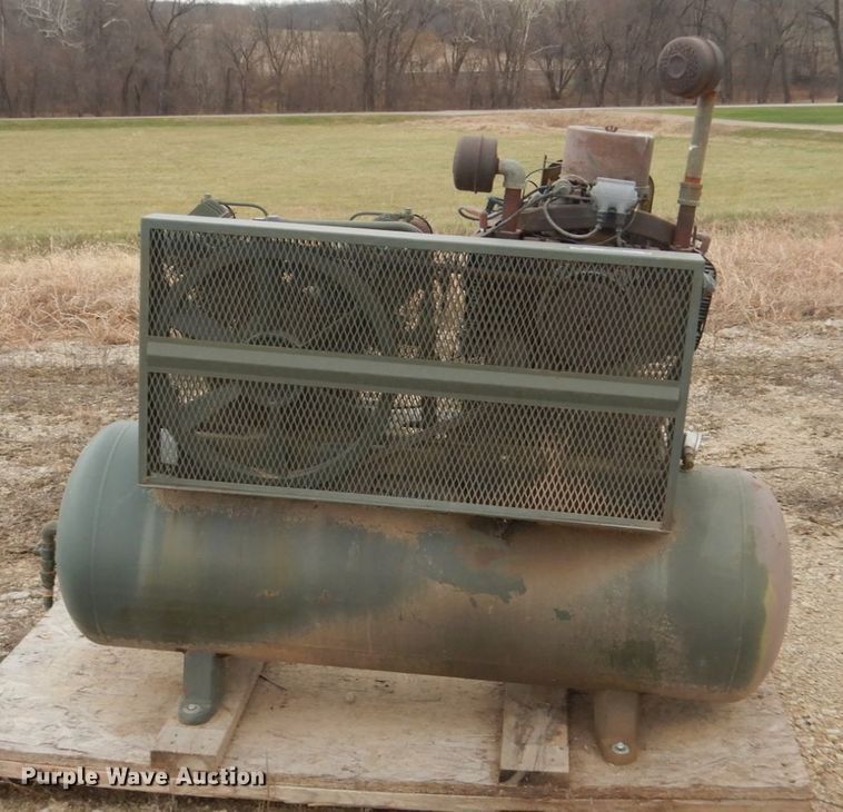 image for item IU9763 Air compressor