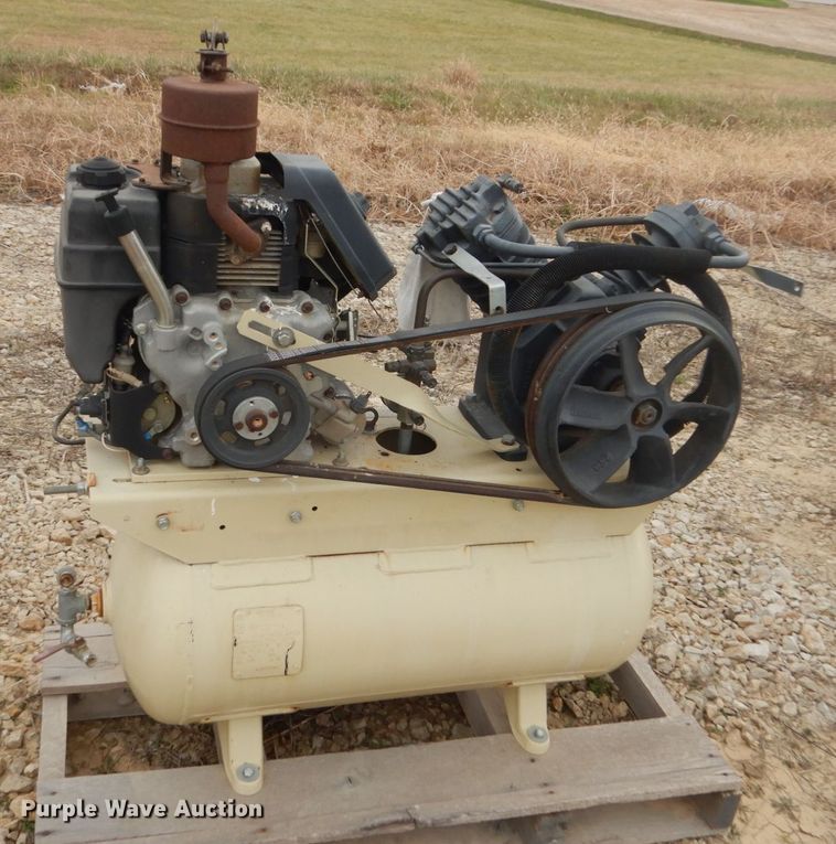 image for item IU9769 Ingersoll Rand  air compressor