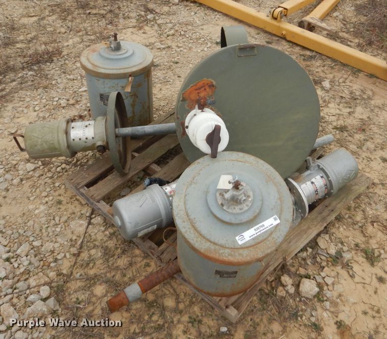 image for item IU9769 Ingersoll Rand  air compressor