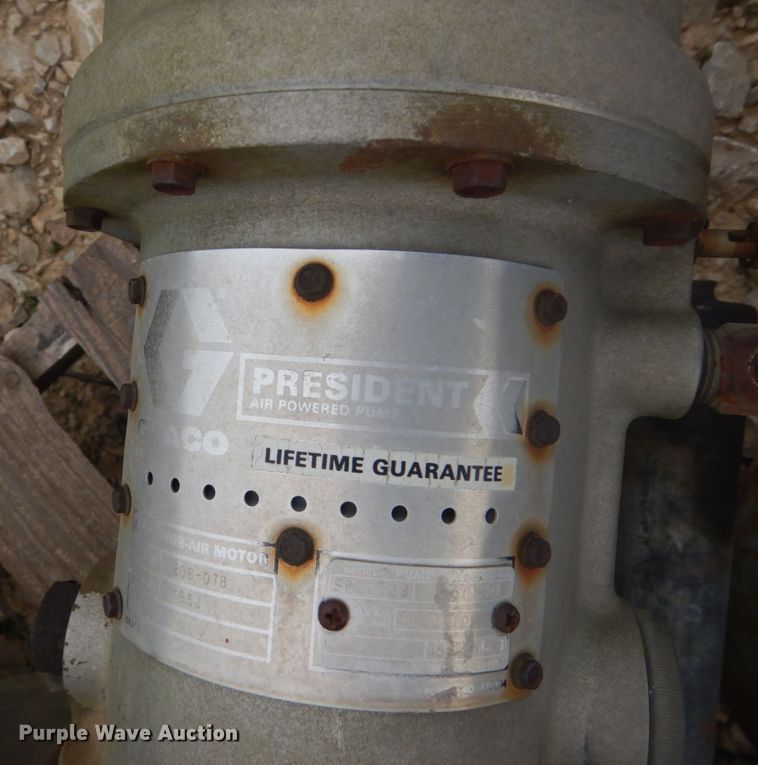 image for item IU9769 Ingersoll Rand  air compressor