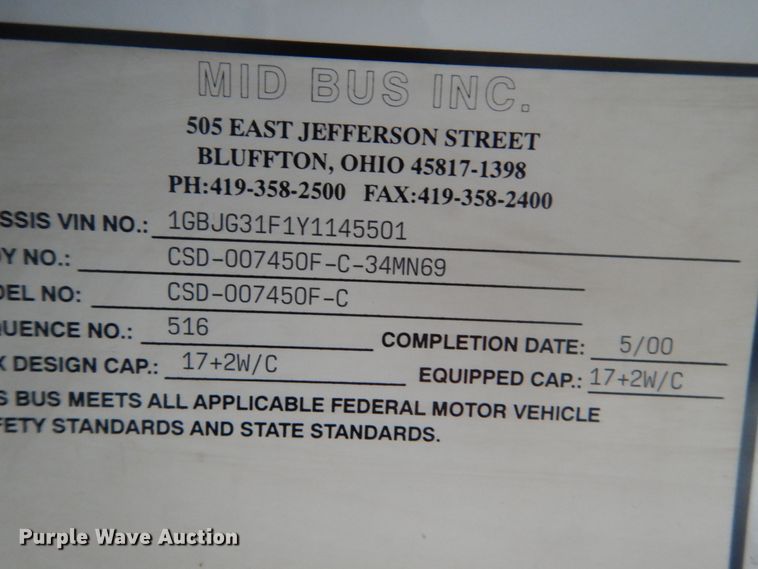 image for item IU9772 2000 Chevrolet Express 3500  school bus