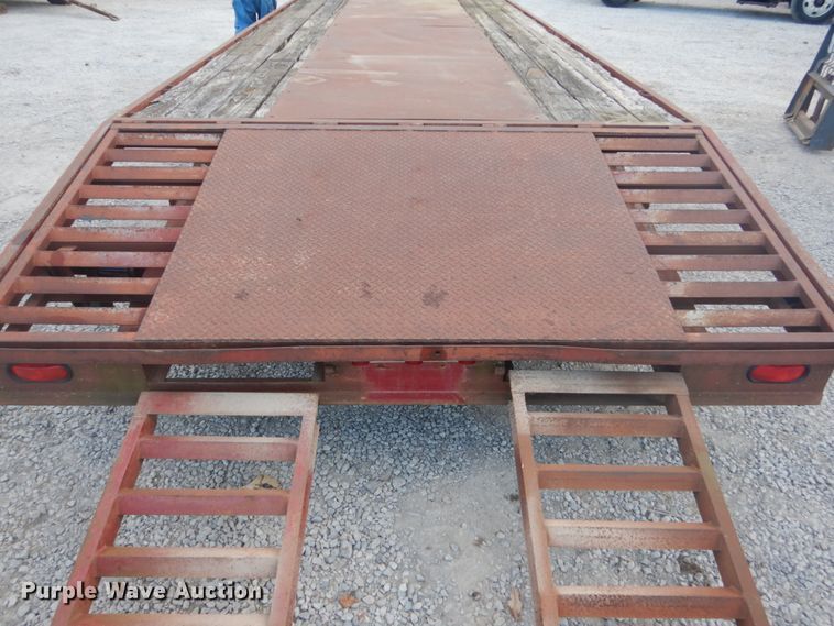 image for item IU9776 1992 Titan  equipment trailer