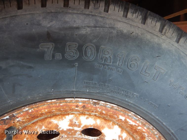 image for item IU9776 1992 Titan  equipment trailer