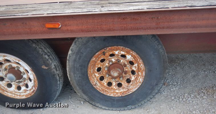 image for item IU9776 1992 Titan  equipment trailer