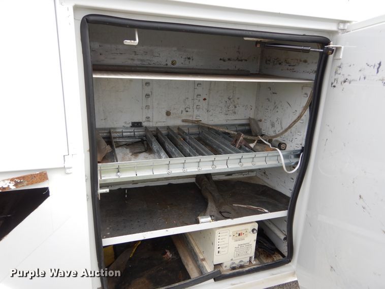 image for item IV9646 2013 Ford F550 Super Duty XL  bucket truck