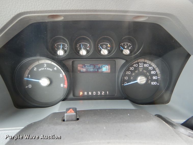 image for item IV9646 2013 Ford F550 Super Duty XL  bucket truck