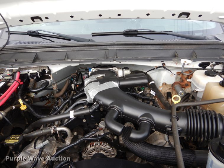 image for item IV9646 2013 Ford F550 Super Duty XL  bucket truck