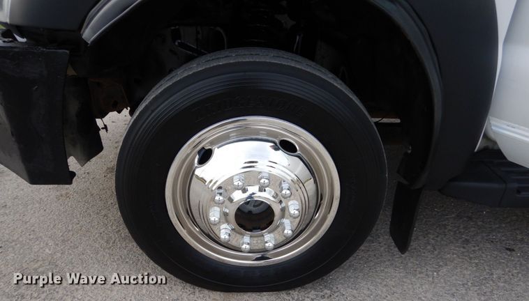 image for item IV9646 2013 Ford F550 Super Duty XL  bucket truck