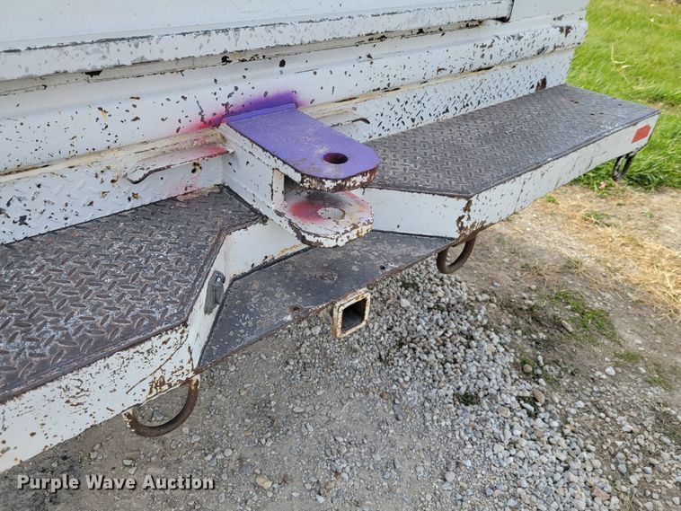 image for item IV9652 2014 Dodge Ram 4500HD  Crew Cab utility / service truck