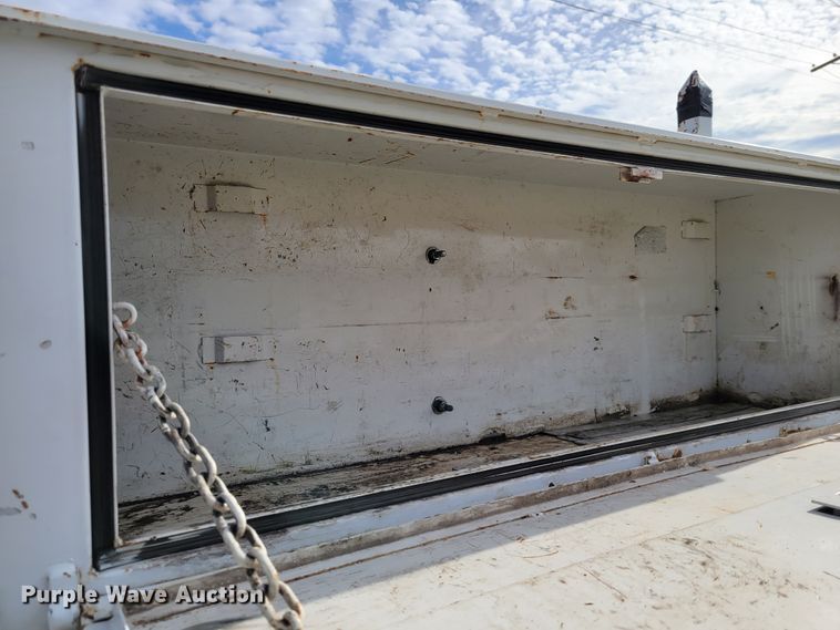 image for item IV9652 2014 Dodge Ram 4500HD  Crew Cab utility / service truck