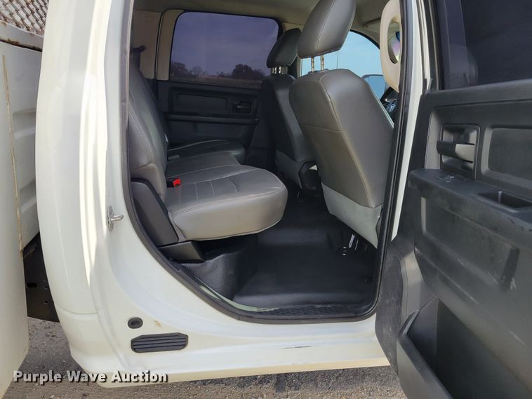 image for item IV9652 2014 Dodge Ram 4500HD  Crew Cab utility / service truck